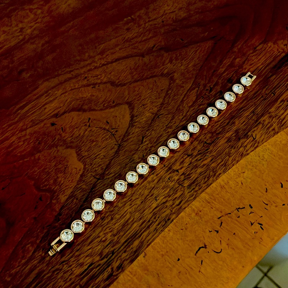 Touchstone Crystal bracelet